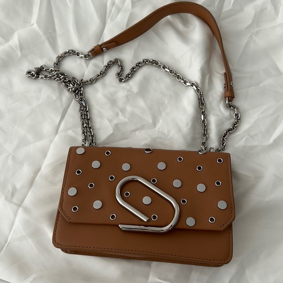 Bag - Picture 1 of 9